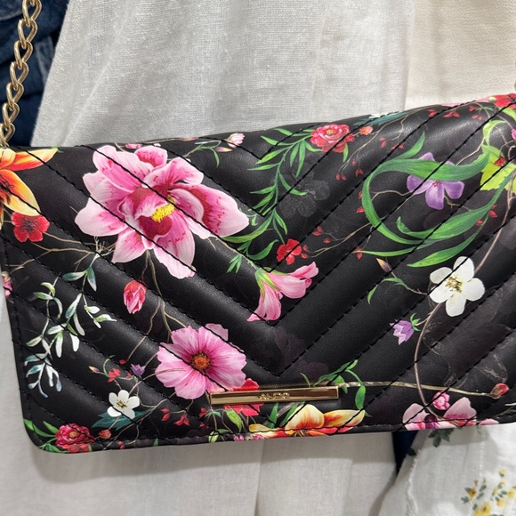 Aldo Black Floral Quilted Crossbody Bag - Picture 2 of 7